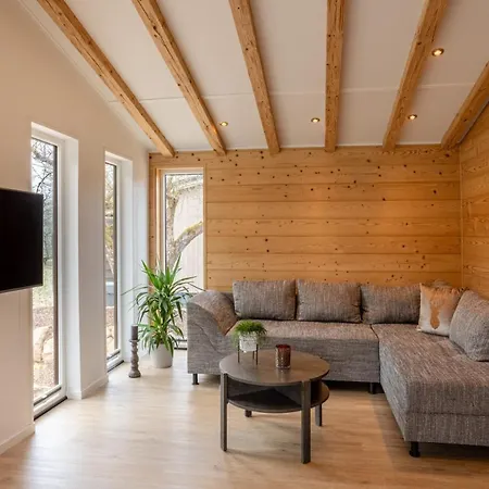 Bachwies I Terrasse I Seeblick I Wandern