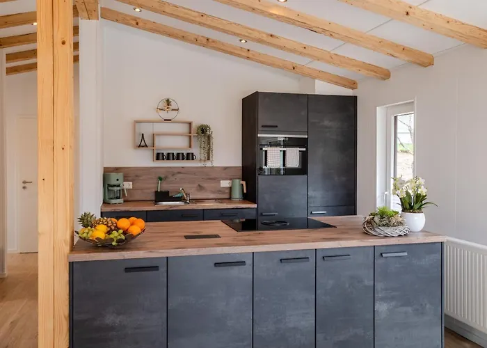 Bachwies I Terrasse I Seeblick I Wandern