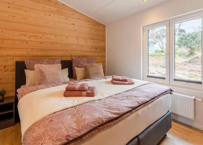 Bachwies I Terrasse I Seeblick I Wandern *